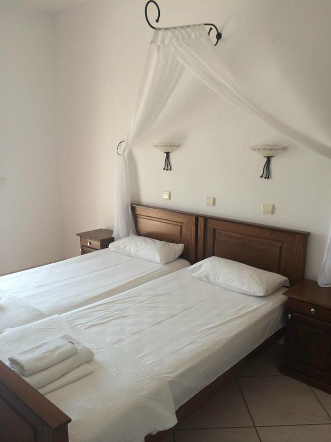 Aparthotel Gogas Palace Ammoudia Zewnętrze zdjęcie